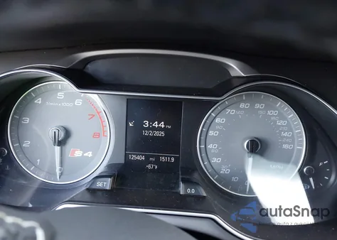 2013 Audi S4 3.0T Premium Plus z USA, uszkodzony, nr VIN WAUBGAFL2DA187654